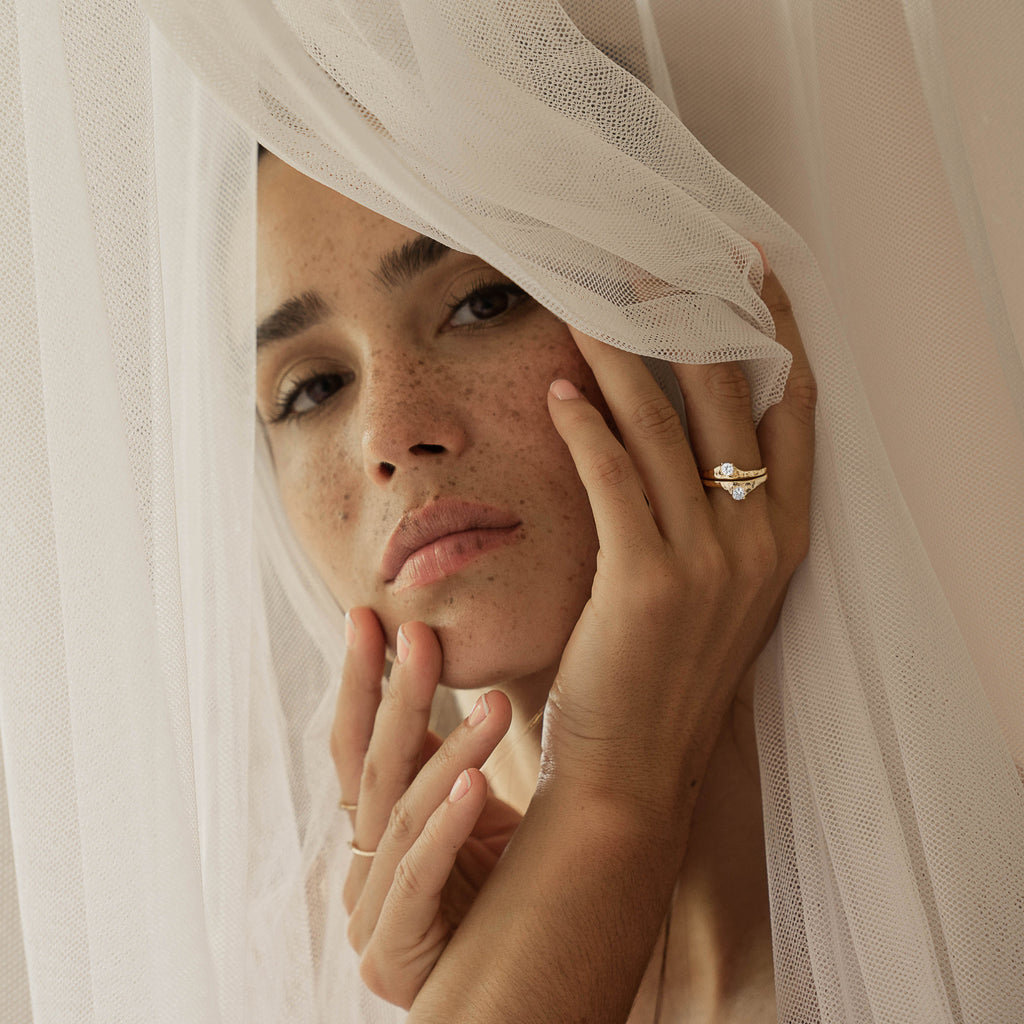 Ienisse Ring 18 Karats Recycled Gold And Lab grown Diamond Sc ona ienisse-ring-18-karats-recycled-gold-and-lab-grown-diamond-sc-ona